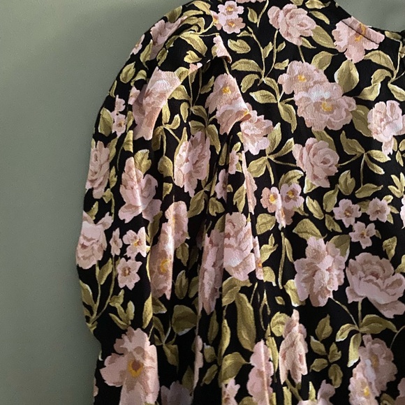 NWT Botanical Floral Cinched Dress XS - Picture 3 of 7